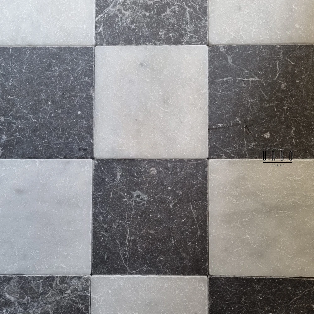 Szachownica marmurowa 20x20 30x30cm czarno biala antykowana rustykalna.webp