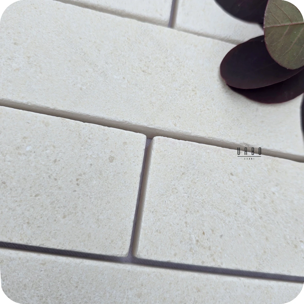 Ivory Pearl 20x5x2cm cegielka wapien kamien kremowa bezowa piaskowamala plytka rustykalna antykowana Mia Urbo Stone (4).webp