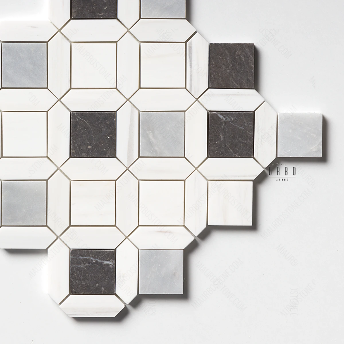 Mozaika-marmurowa-Urban Symphony szara biala -geometryczna-plytki-kamienne-marmur-hurtownia-kamienia-Mia-Urbo - marble mosaic - marmor - mramor-Stone-Marble-mosaic-marmor 5 (1).webp