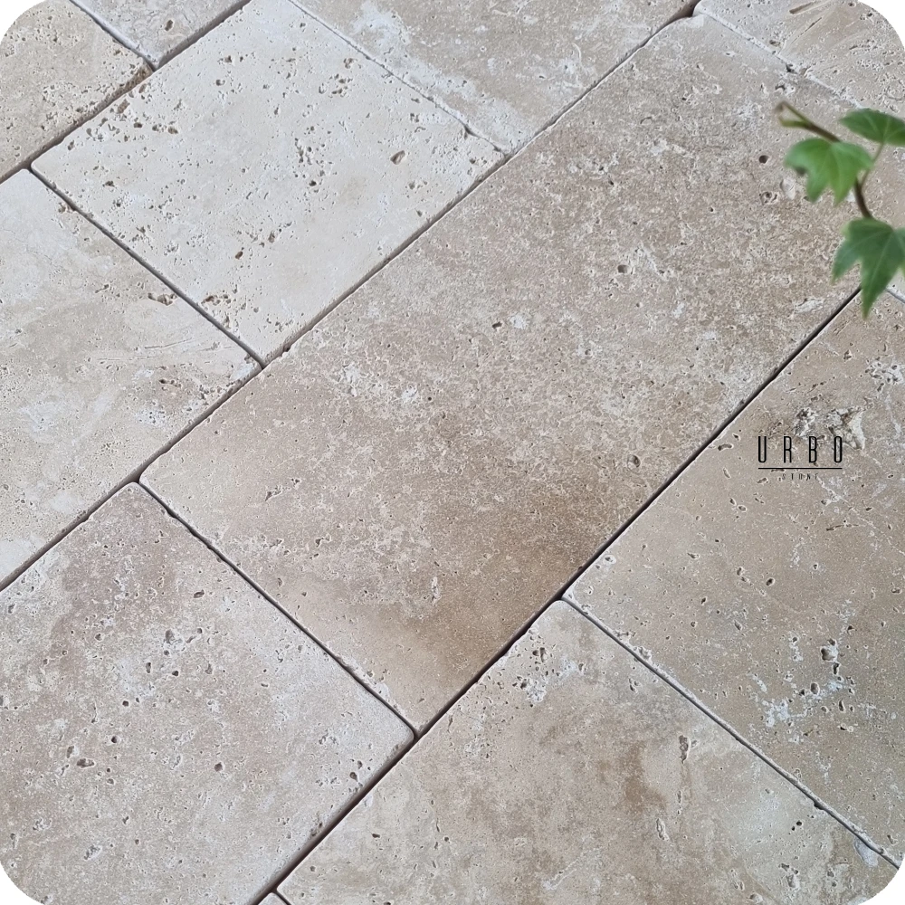 Tani-trawertyn-Classic-Light---uklad-rzymski-plytki-trawertynowe-hurtownia-producent-Mia-Urbo-Stone--cheap-Travertine-tiles--Tanieplytkikamienne-pl 15xFL.webp