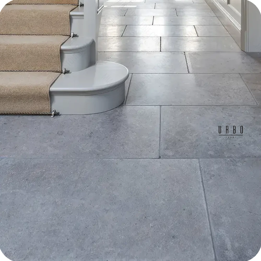 Plytka wapienna wapien antykowany rustykalny postarzany szarobez greige kamien trawertyn Purbeck Mia Urbo Stone Limestone kalkstein fliesen 2.webp
